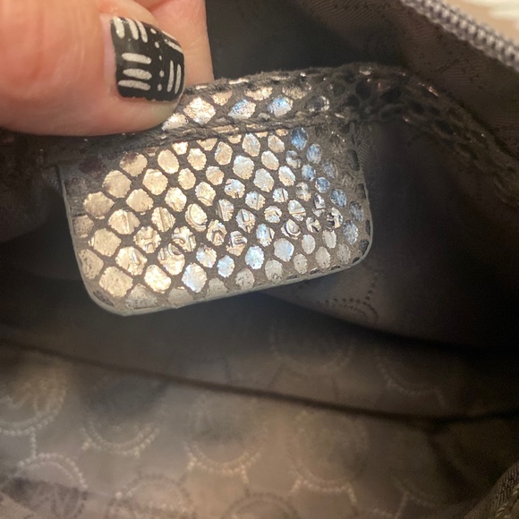 Limited Edition Michael Kors Gunmetal Metallic Cosmetic Clutch Bag - Picture 12 of 15